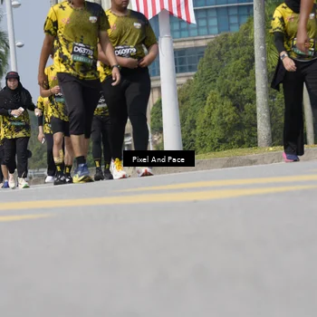 Runner Photo 6553024