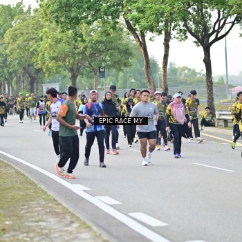Runner Photo 6553030