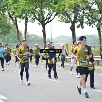 Runner Photo 6553031