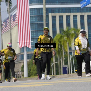 Runner Photo 6553043