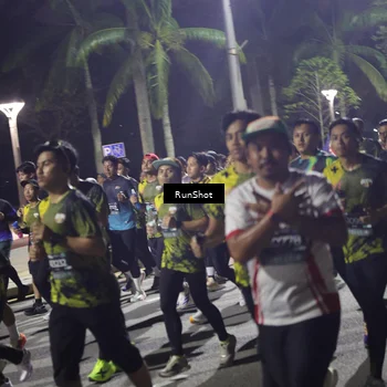 Runner Photo 6553057