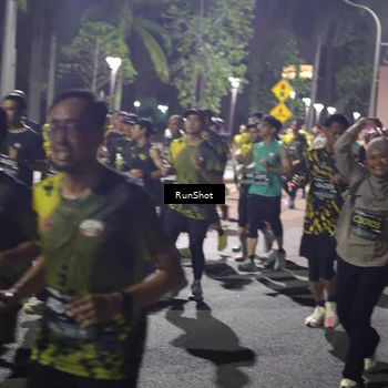 Runner Photo 6553069
