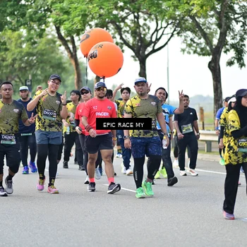 Runner Photo 6553137