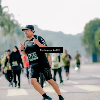 Runner Photo 6553140