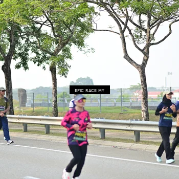 Runner Photo 6553176