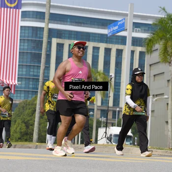 Runner Photo 6553278