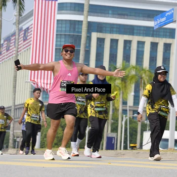 Runner Photo 6553306