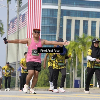 Runner Photo 6553314