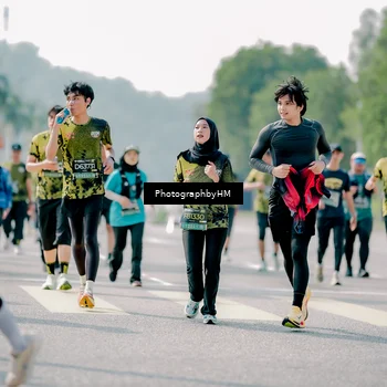 Runner Photo 6553335