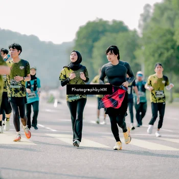 Runner Photo 6553344