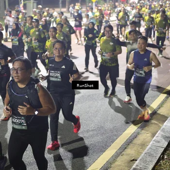 Runner Photo 6553362