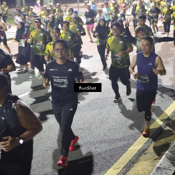 Runner Photo 6553378