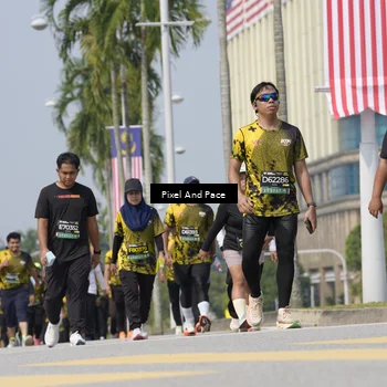 Runner Photo 6553417