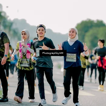 Runner Photo 6553423