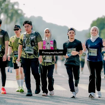 Runner Photo 6553435