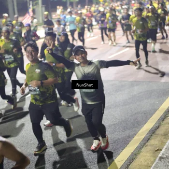 Runner Photo 6553484