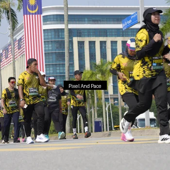 Runner Photo 6553537