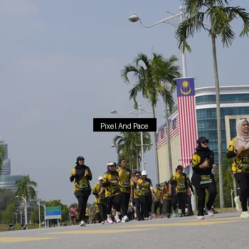 Runner Photo 6553555