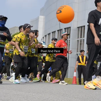 Runner Photo 6553559
