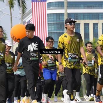 Runner Photo 6553642