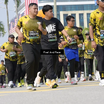Runner Photo 6553647