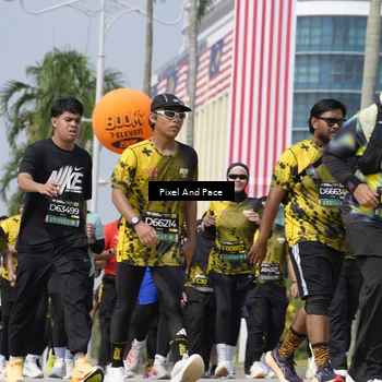 Runner Photo 6553654