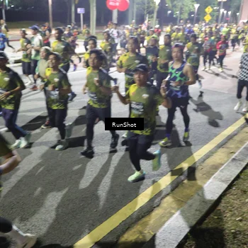 Runner Photo 6553663