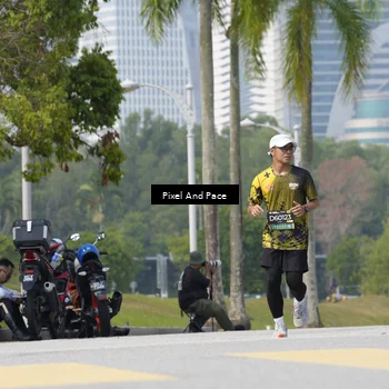 Runner Photo 6553676