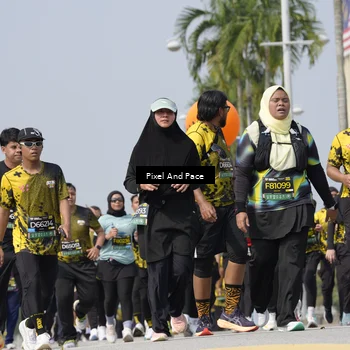 Runner Photo 6553687