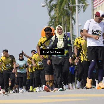 Runner Photo 6553711