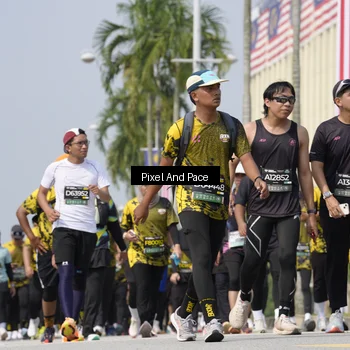 Runner Photo 6553745