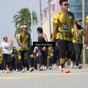 Runner Photo 6553754