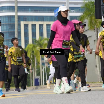Runner Photo 6553770