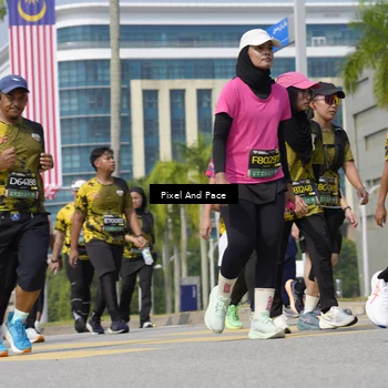 Runner Photo 6553777