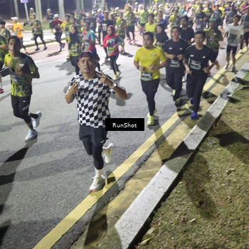 Runner Photo 6553781