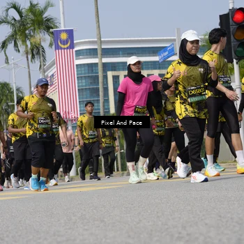Runner Photo 6553793