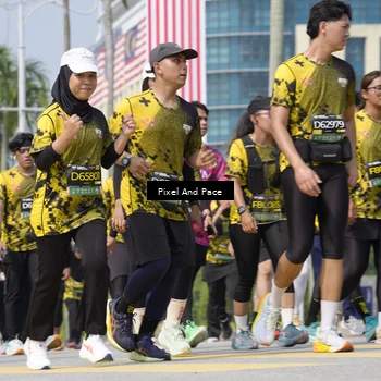 Runner Photo 6553795