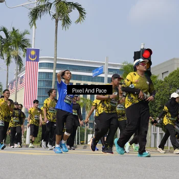 Runner Photo 6553839