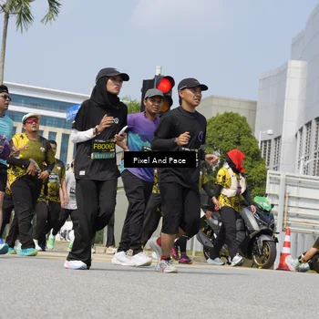 Runner Photo 6553865