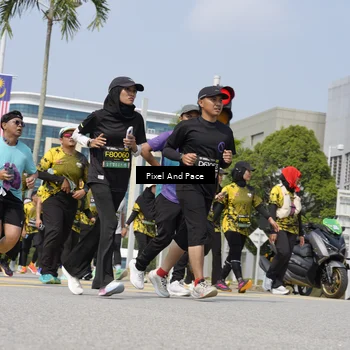Runner Photo 6553869