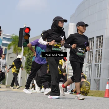 Runner Photo 6553870