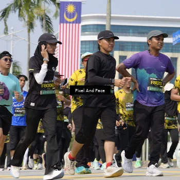Runner Photo 6553891