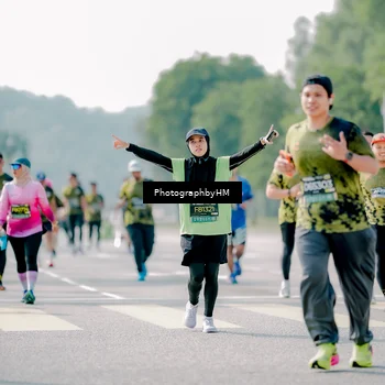 Runner Photo 6553893