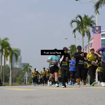 Runner Photo 6553903