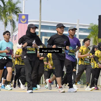 Runner Photo 6553904
