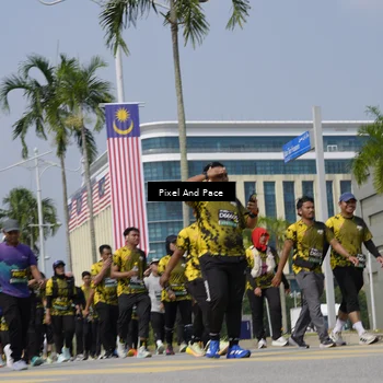 Runner Photo 6553919