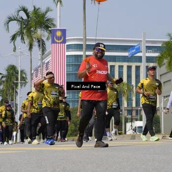 Runner Photo 6553932