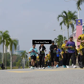 Runner Photo 6553938