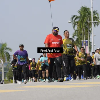 Runner Photo 6553968