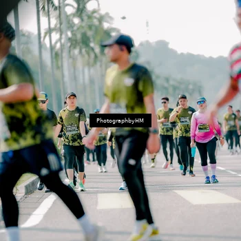 Runner Photo 6554002